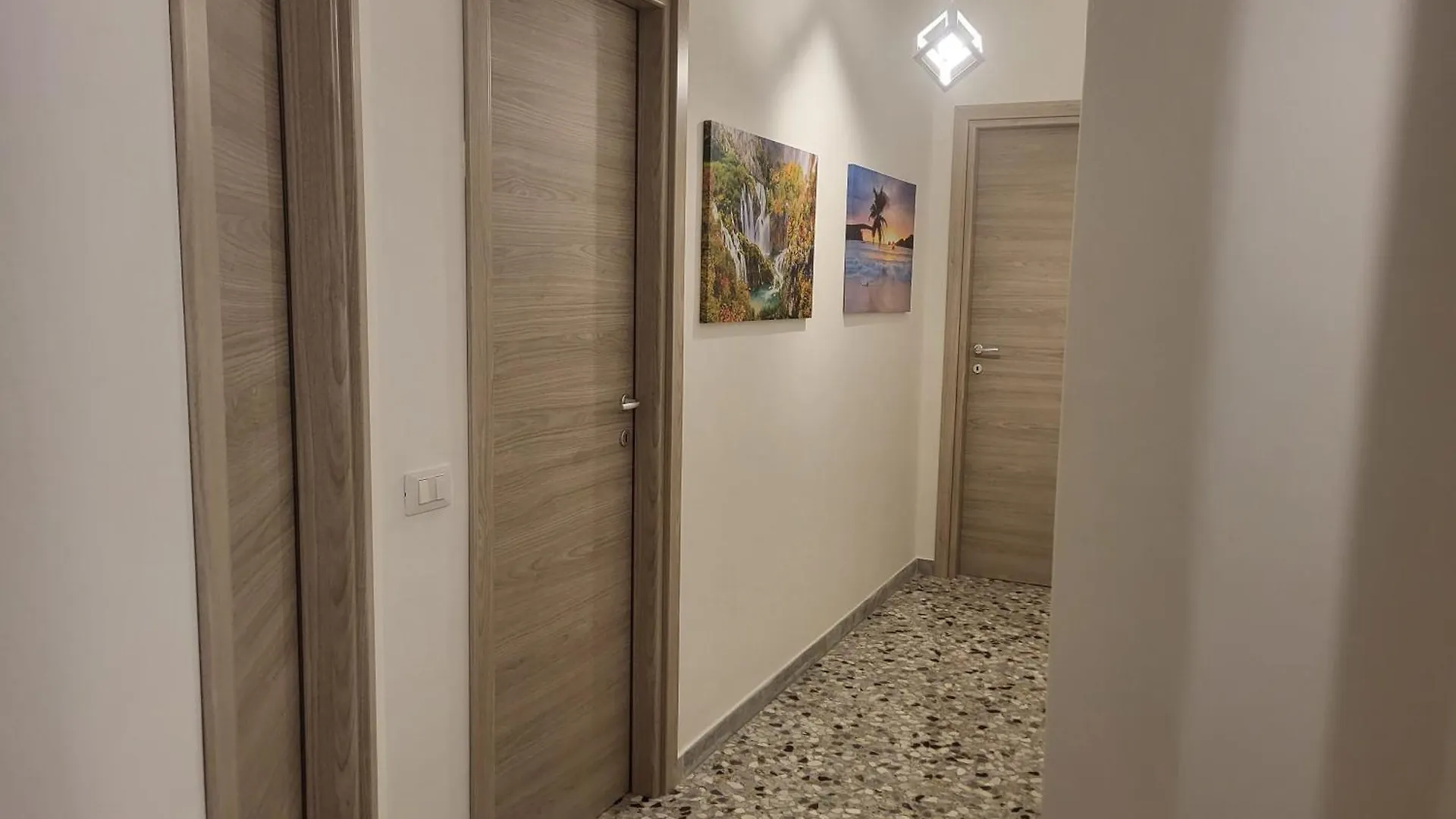 Garibaldi Square Apartment Bari